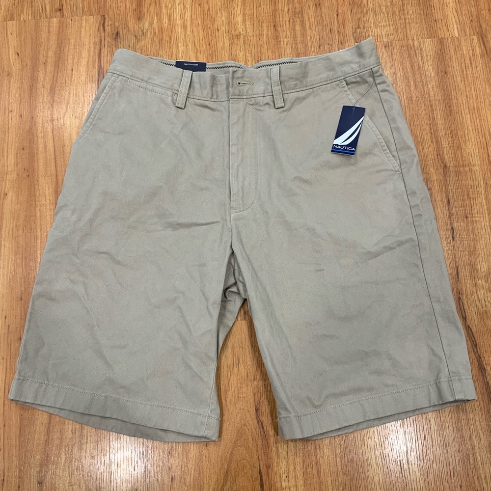 Nautica Khaki Shorts NWT 32 Wide